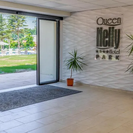 куин нели парк Хотел Китен