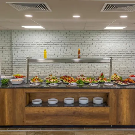 куин нели парк Хотел 4*