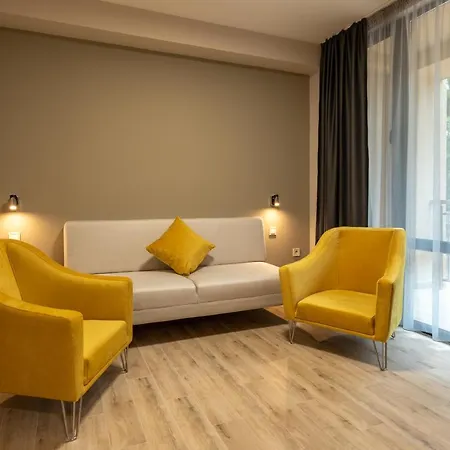 куин нели парк