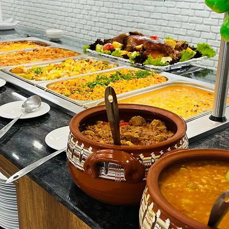 Хотел куин нели парк