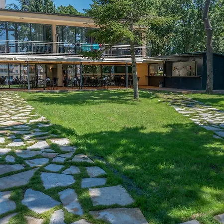 куин нели парк 4* Китен