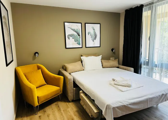 Queen Nelly Park 키텐