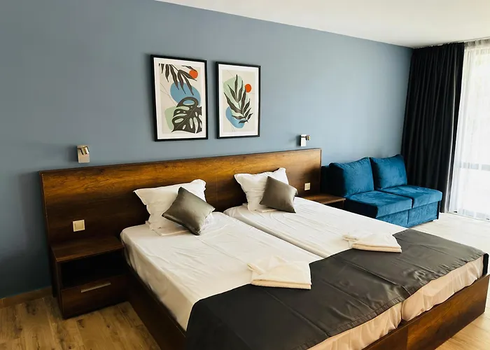 Queen Nelly Park 호텔